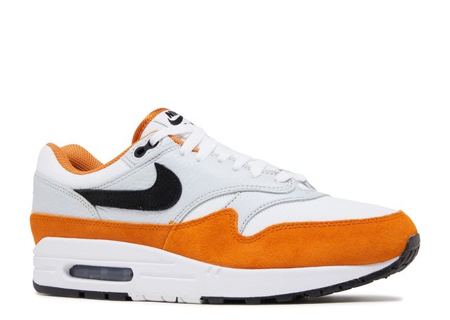 Nike Air Max 1 Monarch Front