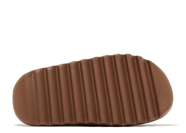 Yeezy Slide Flax Bottom